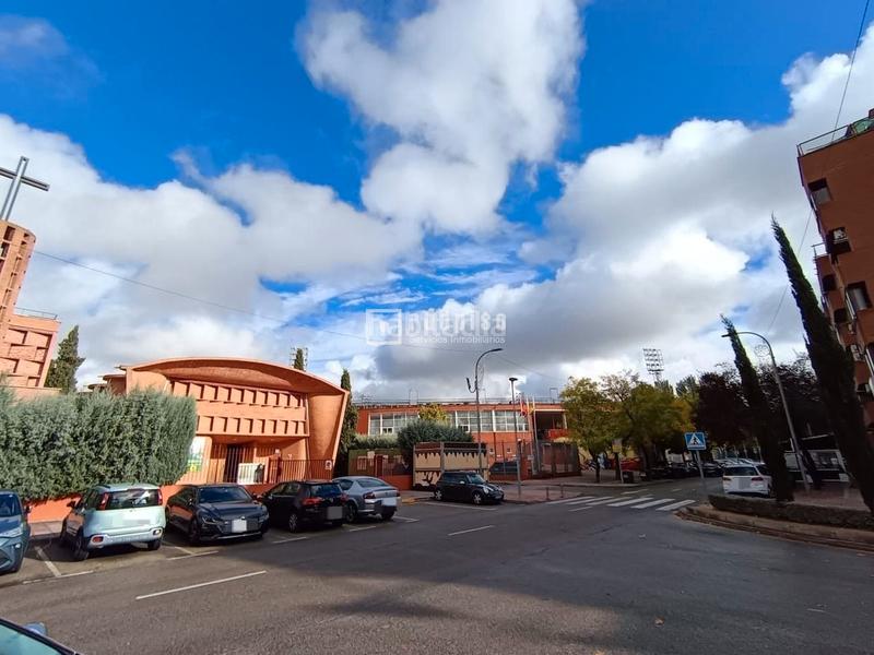 Foto 6595a0ee-cd83-4592-a389-b75cf0376fe4. Àtic amb calefacció piscina a Juncal Torrejón de Ardoz