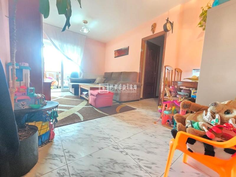 Foto 5340bd2e-d6f2-43a4-8e03-8e6321f926d1. Flat with heating in Veredillas Torrejón de Ardoz