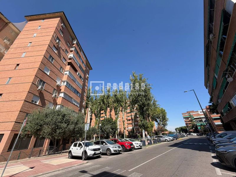 Foto daca8af0-615d-446f-b068-9b3ef1e8387d. Pis amb calefacció piscina a Veredillas Torrejón de Ardoz
