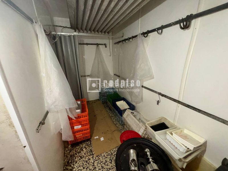 Foto b3fc670b-561c-44f7-b50c-6ea59e7afb97. Rent business premise in San Isidro Getafe