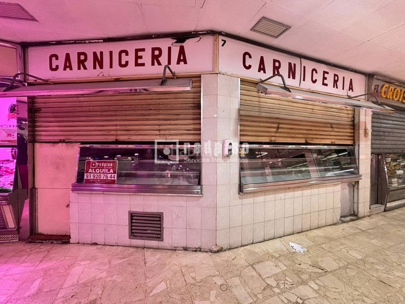 Foto f6007e07-dc3f-4668-8e73-ef7fdf0884fd. Rent business premise in San Isidro Getafe
