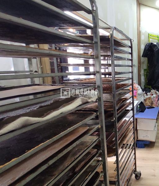 Foto 1b48145a-a5c2-44e3-aec8-faa510944534. Local comercial a San Isidro Getafe