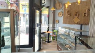 Local Comercial a San Isidro. Traspaso de pasteleria panaderia