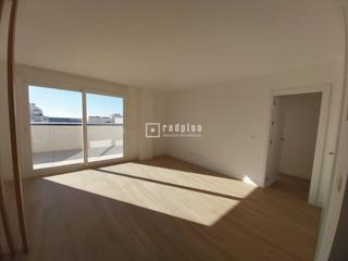 Rent Penthouse in Urbanizaciones. Espectacular ático. 2 dormitorios, 2 baños, 2 plazas de garaje,