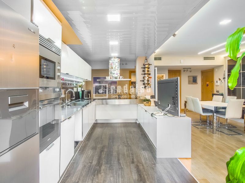 Foto 40479352-bb86-4f45-8d81-1e1867ac5707. Pis amb calefacció aparcament a Urbanizaciones Rivas - Vaciamadrid