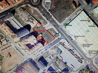Terreny residencial  Camí de la travessa. Solar en venta en mayorazga.