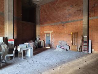 Rent Business premise  Manuel montesinos. Local com. en alquiler en mayorazga.