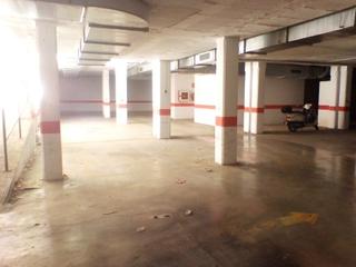 Aparcament cotxe a Almazora 68. Garaje en venta en calvario.
