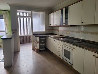 Pis  Pare luis maria llop. Piso en venta en centro, 3 dormitorios.