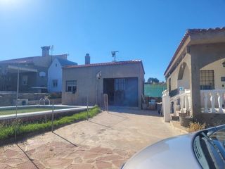 Xalet en Onda. Chalet en venta en onda, 4 dormitorios.