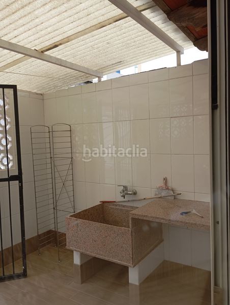 Foto df33ea2e-8166-4ee9-a460-1d10c84605b6. Casa amb aparcament a El Pilar Villarreal / Vila - real