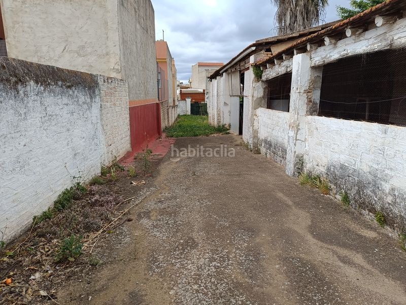 Foto e7abe436-ccf4-4800-ba18-787008008e72. Casa a calle real 61 a Brenes