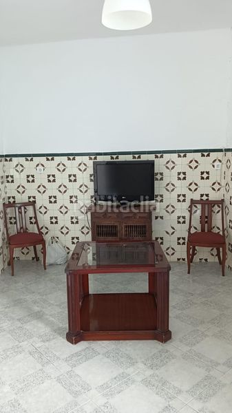 Foto 6d5808db-b4a3-4f79-9b4f-fcf4733bd861. Casa amb piscina a Brenes