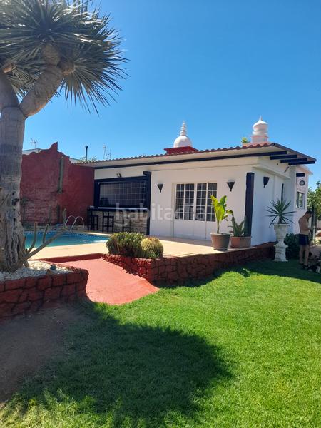 Foto 4ad353ef-fe5f-4280-beb5-90bbcd8e85c8. Chalet en Brenes