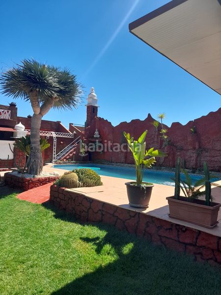 Foto addbb970-a165-469f-ad8a-83ffe9aef293. Xalet amb aparcament piscina a Brenes
