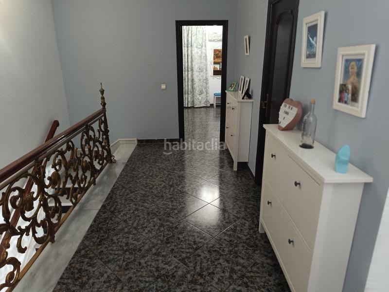 Foto 3fd4f66e-1d2e-4567-a1e7-6b7e93e82af0. Casa amb xemeneia a Brenes