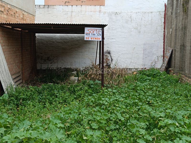 Foto f0b88a33-0295-4c0a-bb16-7f1a683e5b64. Terreny residencial a Brenes