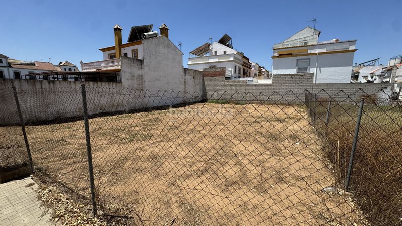 Foto a2c0c096-c92c-4c1d-af99-1be456c2e590. Terreny residencial a Brenes