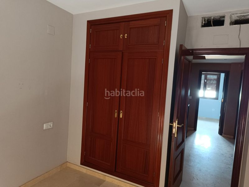 Foto ad7bcfea-80d8-4435-bb30-1f65aaee72d3. Casa aparellada amb aparcament a Brenes