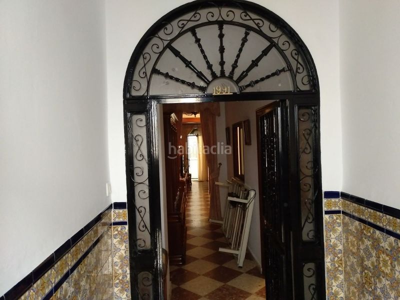 Foto e3fd1484-b2a8-4158-b587-f6758386308f. Casa adossada a Brenes