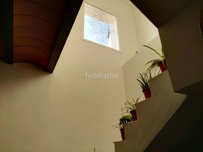 Foto b9d22629-9beb-4bcb-a560-a15d40f3e64b. Casa adossada amb aparcament a Brenes