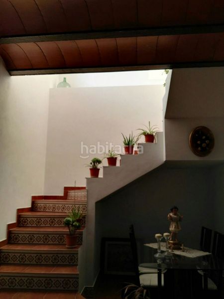 Foto cd0c5a03-3342-42fa-a0e6-6ec412ade57c. Casa adossada amb aparcament a Brenes
