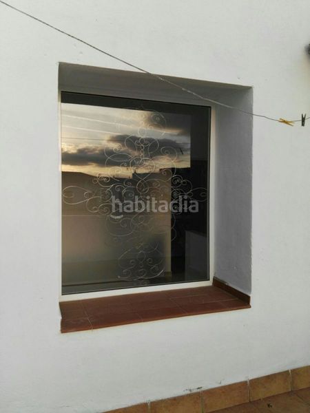 Foto f1bec207-8371-4565-8707-dcccf6d92ed8. Casa adossada amb aparcament a Brenes