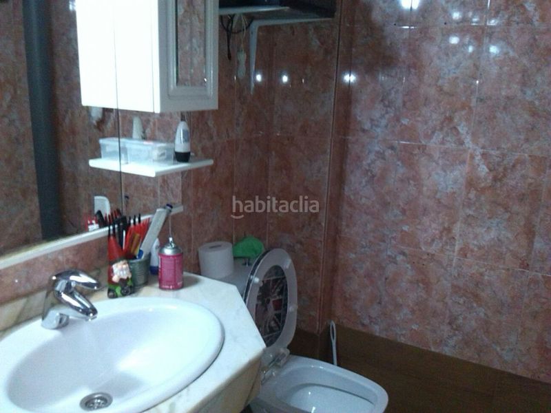 Foto 2321f532-7c4d-42df-9f30-8ab96823d1f1. Casa adossada a Brenes