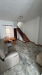 Lloguer Casa  Calle víctor torres. ¡lista para entrar a vivir! amplia casa con balcón y gran azotea