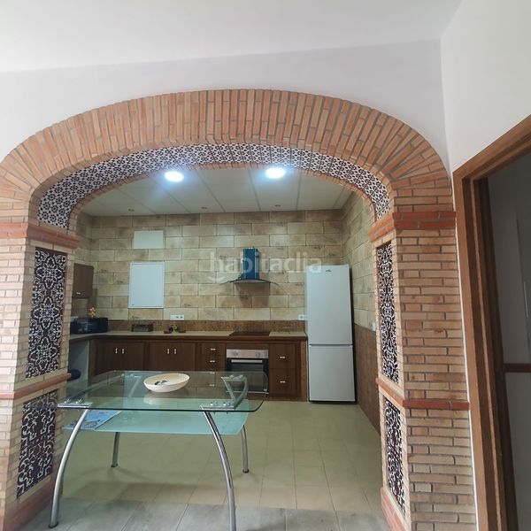 Foto 3c3a3ac2-e2ef-41d6-9a3e-17691a54a79c. Casale con riscaldamento parcheggio piscina in Brenes
