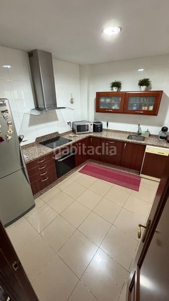 Foto b06700bb-bf48-48eb-a0ae-d5ddd6d35bcf. Casa a Brenes