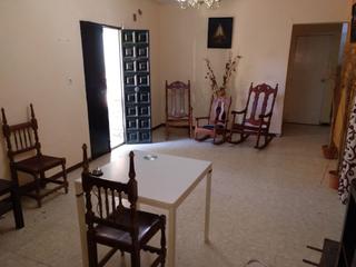 House  Calle iglesias