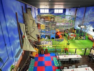 Locale commerciale in Pintores-Ferial