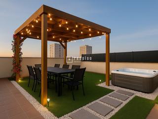 Appartement à Parla Este. 90m2 de terraza y dos plazas de garaje?? que locuraaaa!!!!