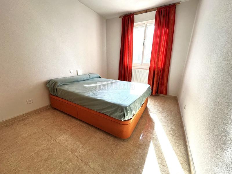 Foto 73f1aea4-b975-4680-a918-730ade55e46e. Pis amb calefacció aparcament piscina a Parla este Parla