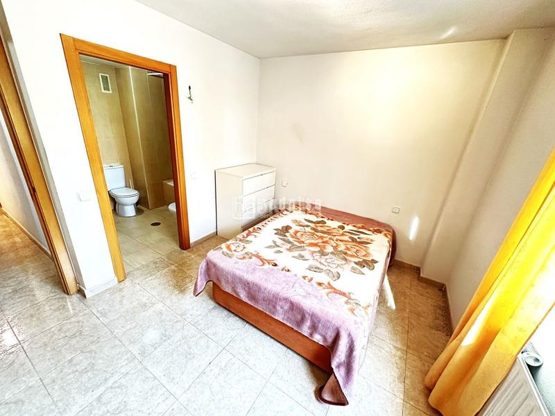 Foto aca7c602-b367-4fe9-8855-e3642805dad7. Pis amb calefacció aparcament piscina a Parla este Parla