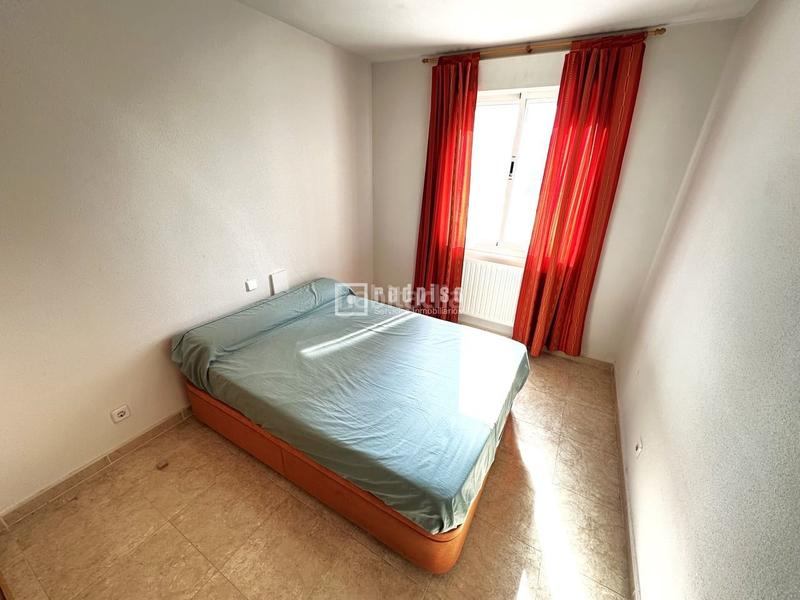 Foto db2c798a-9ab3-4469-8380-169e9d9b439e. Pis amb calefacció aparcament piscina a Parla este Parla