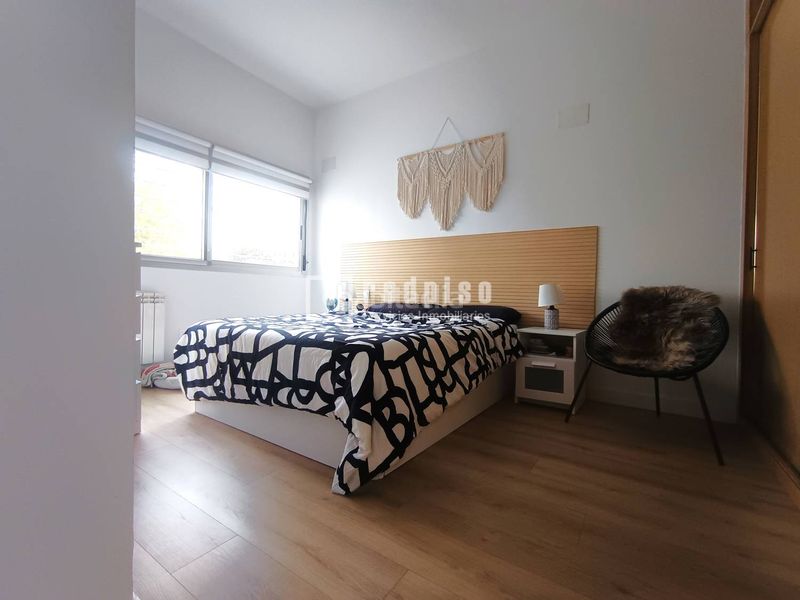 Foto 9946c4ef-86f7-4b5e-82f5-ad8c538593a2. Pis amb calefacció aparcament piscina a Parla este Parla