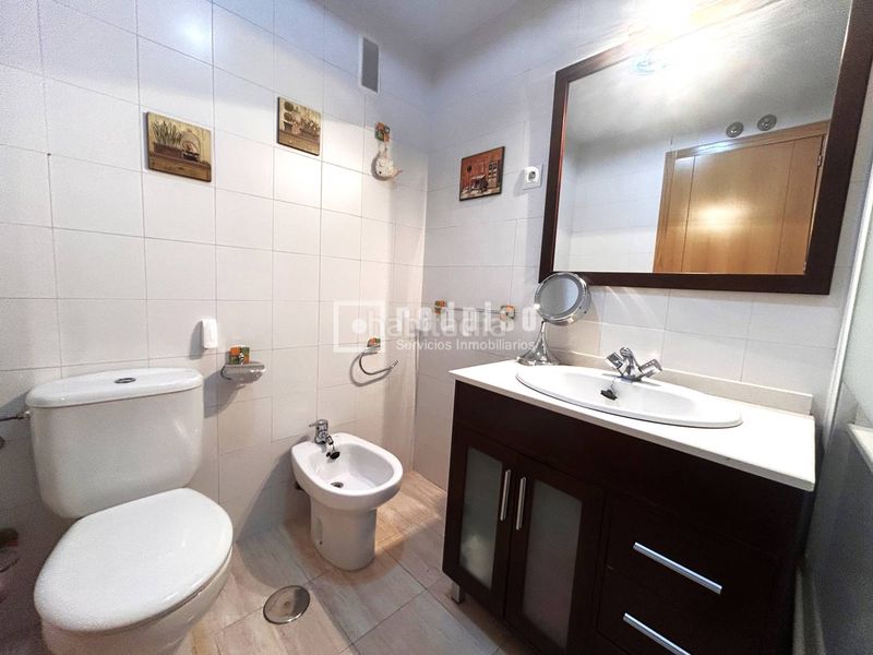 Foto 00ad196a-faeb-4abc-afbe-0117f6fe926c. Piso en Parla este Parla