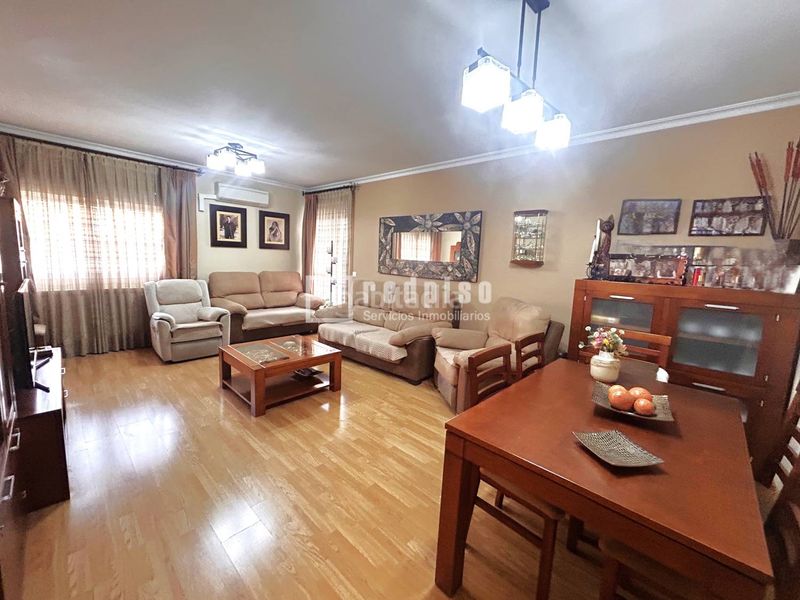 Foto e9bd1949-3834-47d2-b14d-4466bd0e24b5. Piso en Parla este Parla