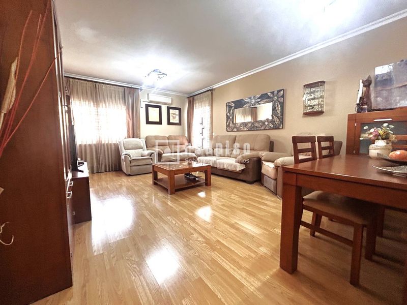 Foto fda91550-8aae-4398-a69c-d6d39b5690fa. Piso en Parla este Parla