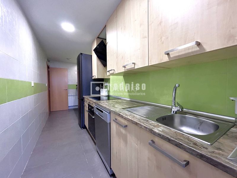 Foto 6fc576e6-4c1c-4127-9e6f-199ed6d57134. Piso en Parla este Parla