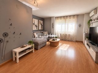 Flat  Planeta marte. Exclusiva vivienda en espectacular urbanización privada