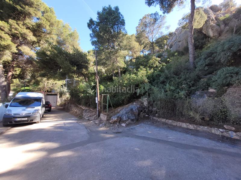 Foto 2a44c548-2e3b-409b-8206-36a44f690c21. Terrain résidentiel dans calle palmeras 5 dans Pinares de San Antón Málaga