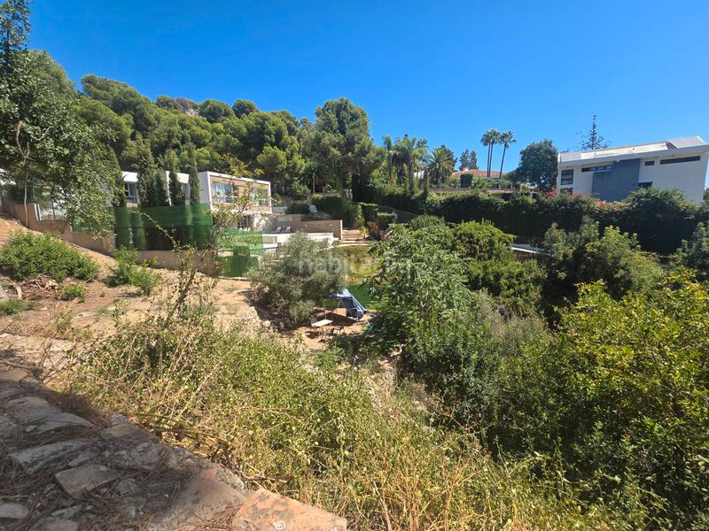 Foto 42230cba-2f46-4f4e-a450-cd33acc816f6. Terrain résidentiel dans calle palmeras 5 dans Pinares de San Antón Málaga