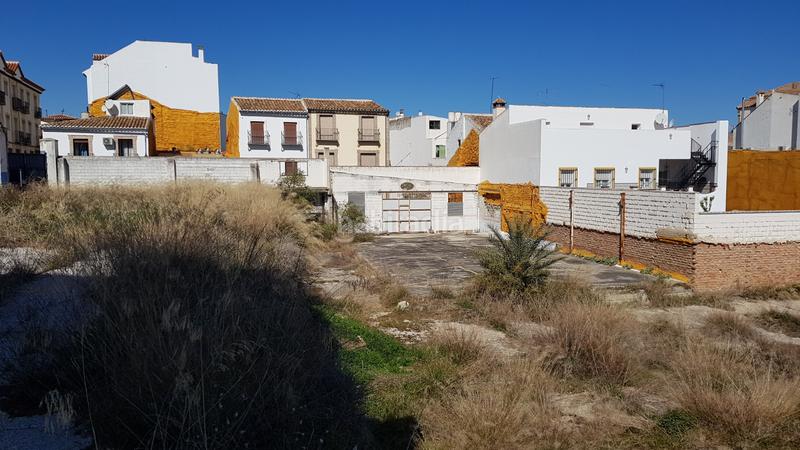 Foto 471ced3f-2c83-4fb3-8433-83eb2dc42b24. Terrain résidentiel dans calle higueruelos 20 dans Centro Antequera