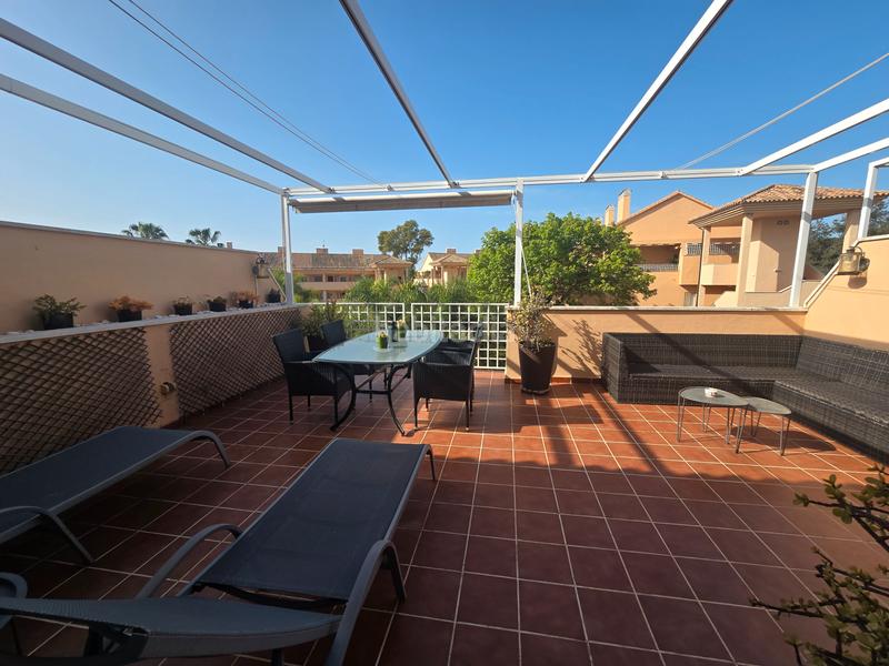 Foto 9566a6ba-7320-41c7-ad9f-fe8ecceec615. Appartamento in calle olmo 5 in Santa María Marbella