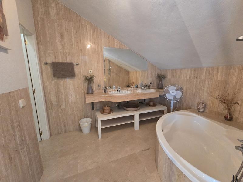 Foto f41a1e9c-958e-4de9-842d-42d45be6813b. Appartamento in calle olmo 5 in Santa María Marbella