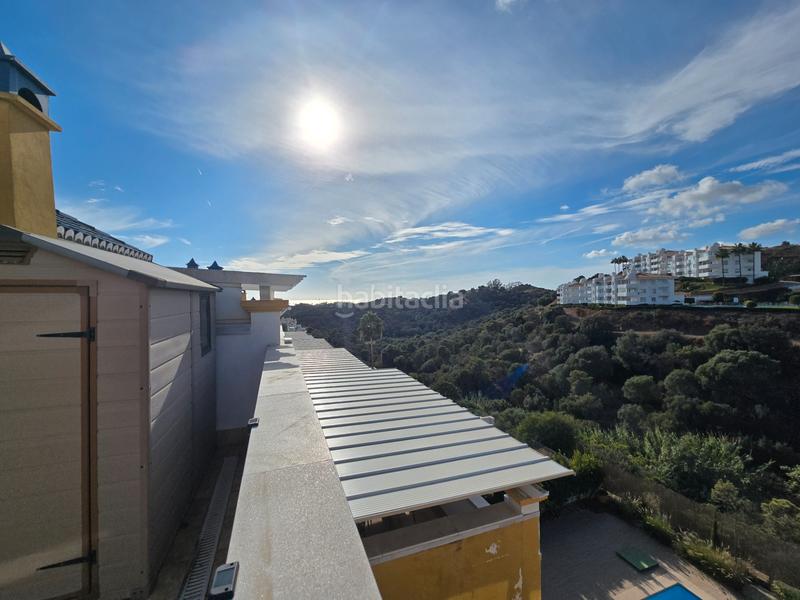 Foto 1c4ba89d-2cd0-476d-8f30-343ca95ceee9. Casa a calle jaén 5 a Calahonda Mijas