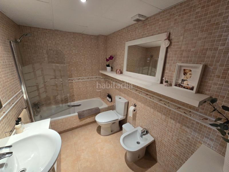 Foto 63e4d8c1-b5b3-466a-94b2-f0f1286c6a53. Casa a calle jaén 5 a Calahonda Mijas